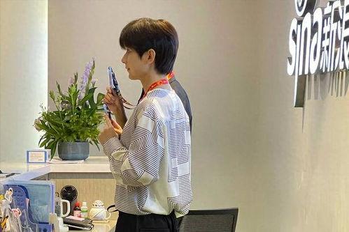 娱乐圈成毅吃瓜