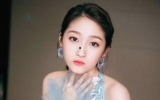 娱乐吃瓜丫张杨编辑,揭秘张杨背后的故事