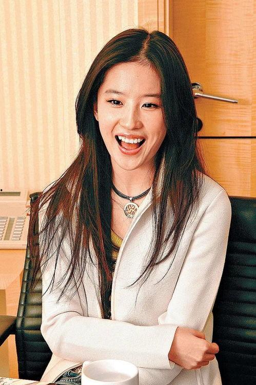 娱乐圈吃瓜刘亦菲是谁啊